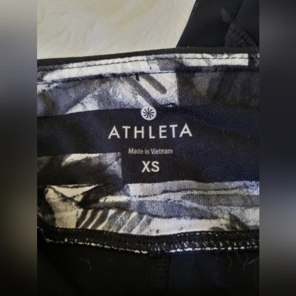 ATHLETA Full Tilt tight black XS - Picture 5 of 8